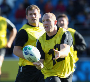 Mike Tindall looks to spread the ball wide during an England  training session at Carisbrook, Dunedin, New Zealand, September 20, 2011