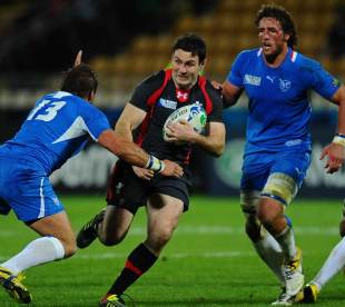 Wales' Stephen Jones spots a gap, Namibia v Wales, Rugby World Cup, Stadium Taranaki, New Plymouth, New Zealand, September 26, 2011