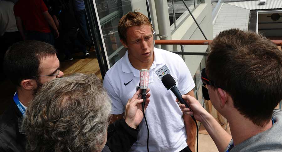 England's Jonny Wilkinson is a popular figure during a media session