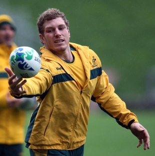 Australia flanker David Pocock juggles the ball during a training session at North Harbour Stadium, Auckland, New Zealand, October 12, 2011  