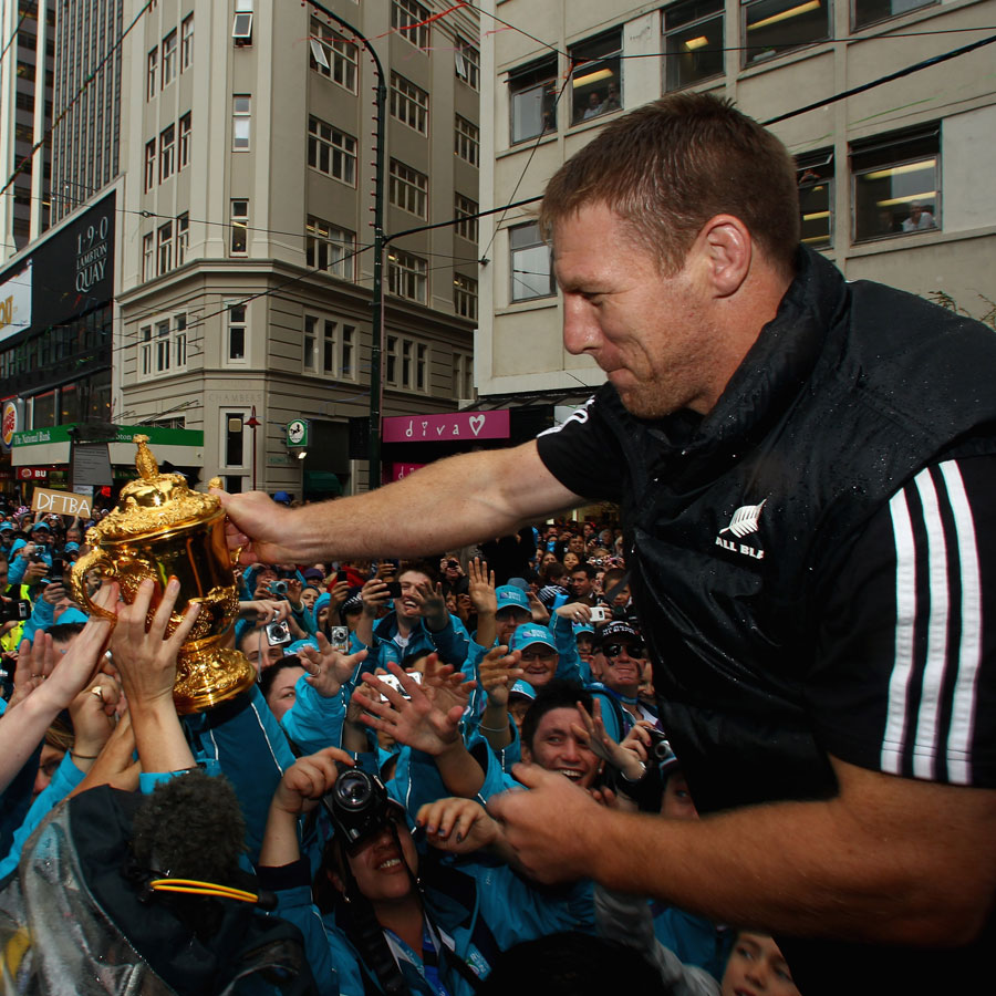 Brad Thorn allows people to touch the World Cup