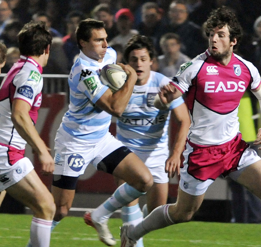 Racing Metro's wing Juan Imhoff finds a gap in the Cardiff defence