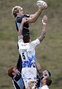 Glasgow's Richie Gray claims a lineout throw