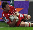 Try time for the Scarlets' Aaron Shingler