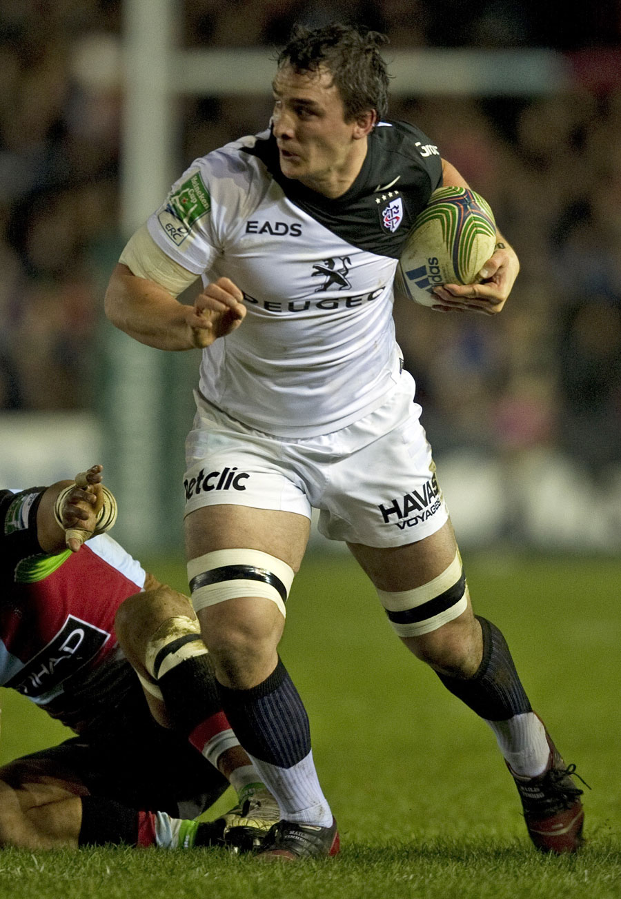 Toulouse's Louis Picamoles on the charge