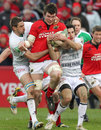Munster's Peter O'Mahony charges forward