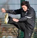 Brad Barritt stretches during England training