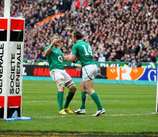 Ireland's Jamie Heaslip congratulates team-mate Tommy Bowe