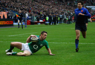 Ireland winger Tommy Bowe slides over for a try, France v Ireland, Six Nations, Stade de France, Paris, France, March 4, 2012