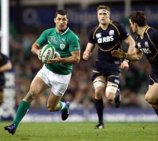 Ireland's Rob Kearney breaks clear, Ireland v Scotland, Six Nations, Aviva Stadium, Dublin, Ireland, March 10, 2012