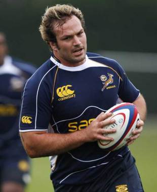 South Africa prop Jannie du Plessis during training, November 18 2008