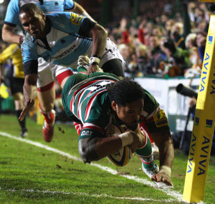 Alesana Tuilagi's left foot strays into touch just before diving over the tryline, Leicester Tigers v Worcester Warriors, Aviva Premiership, Welford Road, Leicester, England, March 30, 2012
