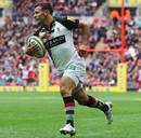 Harlequins scrum-half Danny Care rounds off a try