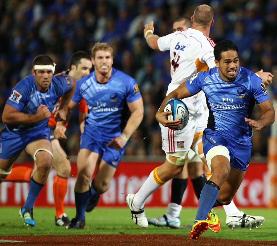 Western Force wing Alfi Mafi charges into space