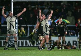 Sale celebrate their victory at the final whistle during the Premiership match between London Wasps and Sale Sharks at Adams Park in High Wycombe, England on November 23, 2008.