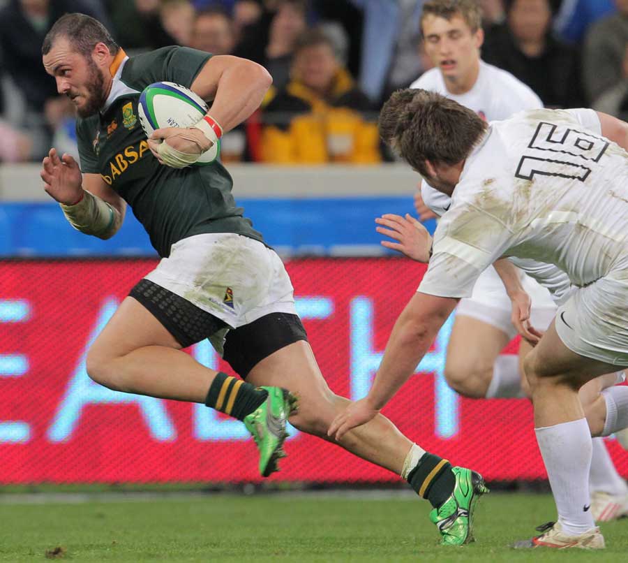 South Africa's Shaun Adendorff on the charge