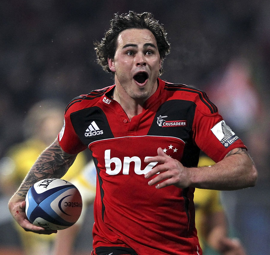 Crusaders wing Zac Guildford races clear to score