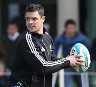 New Zealand's Dan Carter back in training, Buenos Aires, Argentina, September 25, 2012 