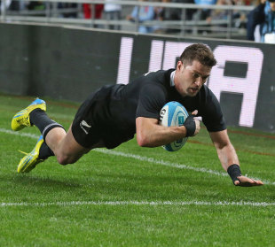 Try time for New Zealand's Cory Jane, Argentina v New Zealand, The Rugby Championship, Estadio De La Plata, Buenos Aires, Argentina, September 29, 2012