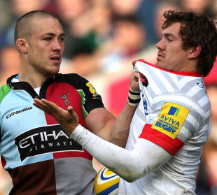 Harlequins' Mike Brown get to grips with Sarries' Alex Goode