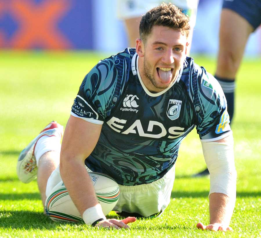 Cardiff Blues' Alex Cuthbert goes over against Sale