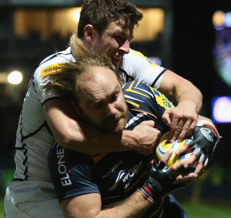 Sale's Tom Brady attempts to halt Worcester's Andy Goode