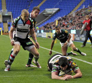 Quins' Tom Casson touches down for a try