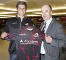 Edinburgh's new signing Isak van der Westhuizen is unveiled