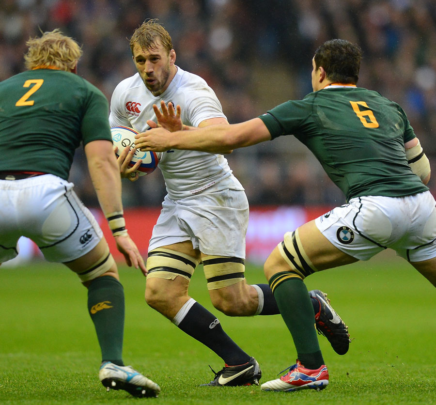 England captain Chris Robshaw takes on the South Africa defence