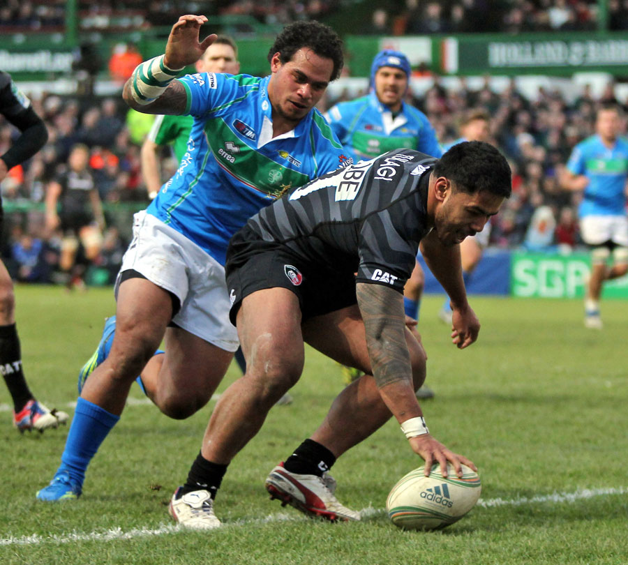 Leicester's Manu Tuilagi touches down for a try
