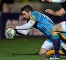 Wasps' Nick Robinson touches down for a try