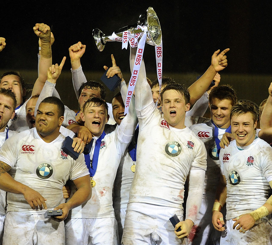 England celebrates winning the U20 Six Nations title