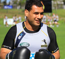 George Smith with the gloves on at Brumbies training