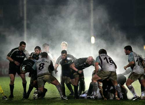 Worcester's Aleki Lutui in action against Bourgoin