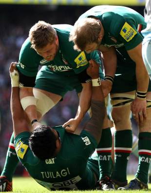 Leicester's Manu Tuilagi is congratulated on his try, Leicester Tigers v Northampton Saints, Aviva Premiership Final, Twickenham, May 25, 2013