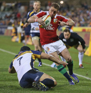 The Lions' Shane Williams dances down the touchline, Brumbies v British & Irish Lions, Canberra Stadium, Canberra, June 18, 2013