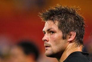 All Blacks captain Richie McCaw looks on during the 2008 Tri Nations series Bledisloe Cup match between the Australian Wallabies and the New Zealand All Blacks at Suncorp Stadium on September 13, 2008 in Brisbane, Australia. 