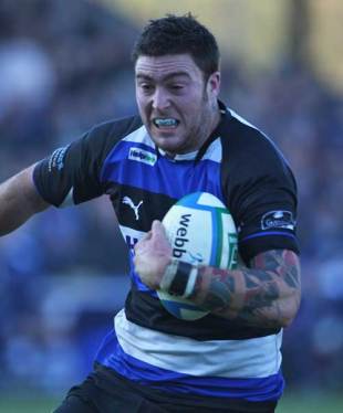 Bath's Matt Banahan runs with the ball during the Heineken Cup match with Glasgow at the Recreation Ground in Bath, England on December 7, 2008.
