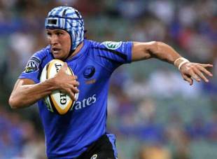 The Western Force's Matt Giteau runs with the ball during the Super 14 match against the Stormers at Subiaco Oval in Perth, Australia on March 28, 2008.