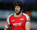 Scarlets skipper Simon Easterby in Anglo-Welsh Cup action