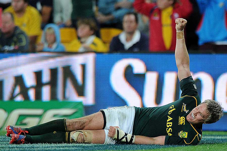 South Africa's Jean de Villiers celebrates a try