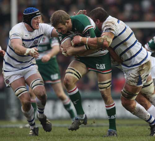 Leicester flanker Tom Croft struggles to break through the Bath defence