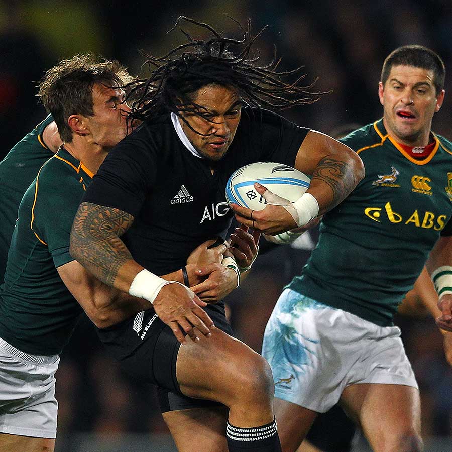 New Zealand's Ma'a Nonu takes the ball into contact