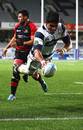 Auckland's Tenina Sauileoge dives over to score a try