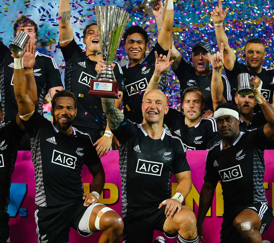 New Zealand toast their Gold Coast Sevens success