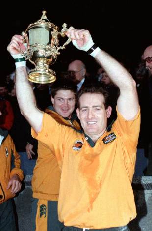 David Campese holds aloft the Rugby World Cup, England v Australia, 1991 World Cup, Twickenham, November 2, 1991