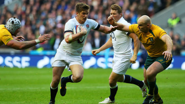 Owen Farrell races away to score the decisive try for England, England v Australia, Twickenham, November 2, 2013