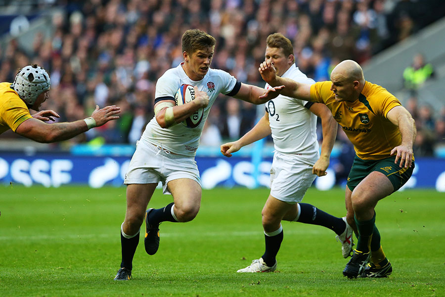 Owen Farrell races away to score the decisive try