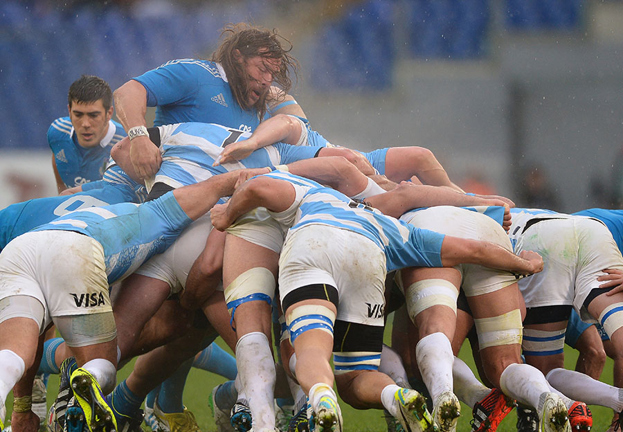 Martin Castrogiovanni finds himself in trouble at scrum-time against Argentina