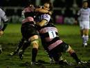 Brive fly-half Andy Goode is tackled